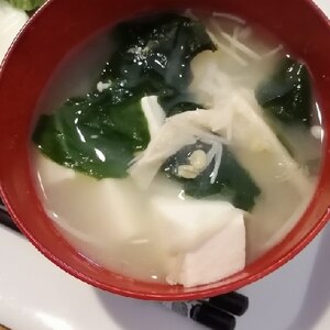 ワカメとエノキの豆腐味噌汁